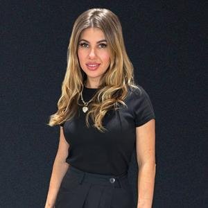  Николаева Елена 