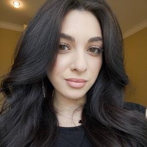  Эйвазова Виктория 