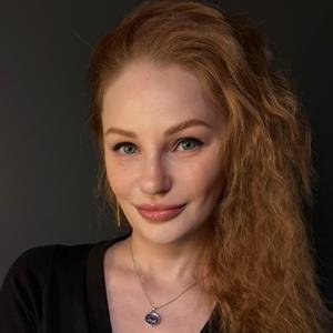  Лутовинова Анастасия 