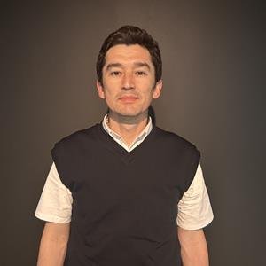  Дададжанов Дил 